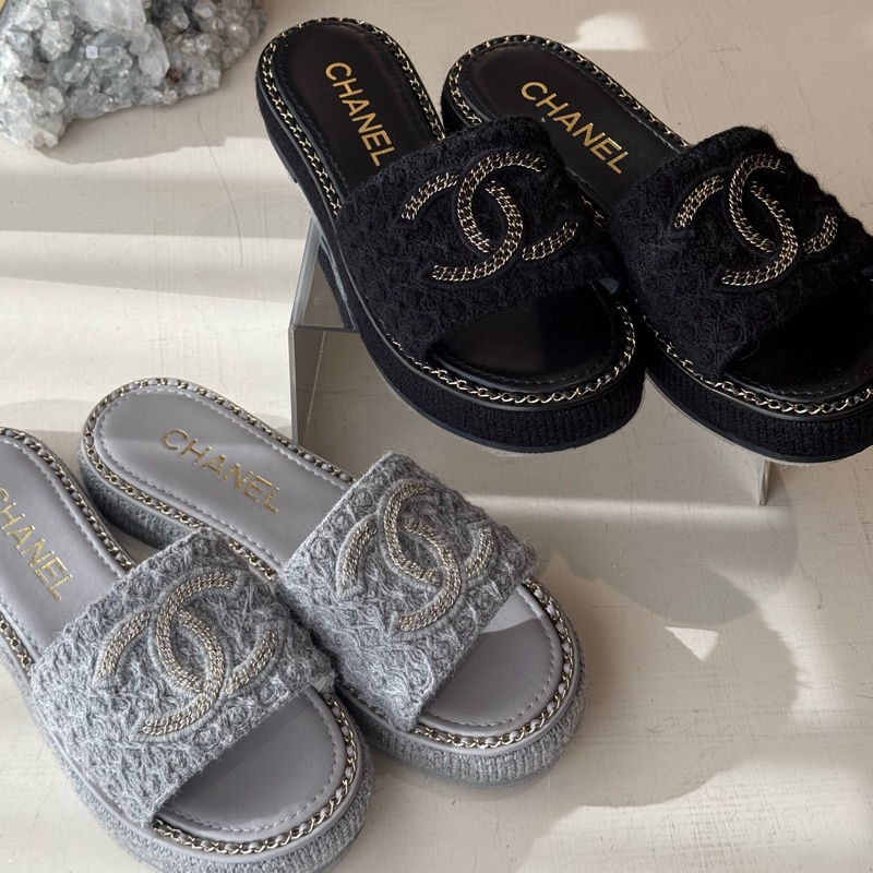 CHANEL 黑色厚底皮穿鏈拖鞋 38號 貼底全新品-9