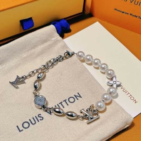 全新 LV
Pearls Fusion 手鍊 M1556A