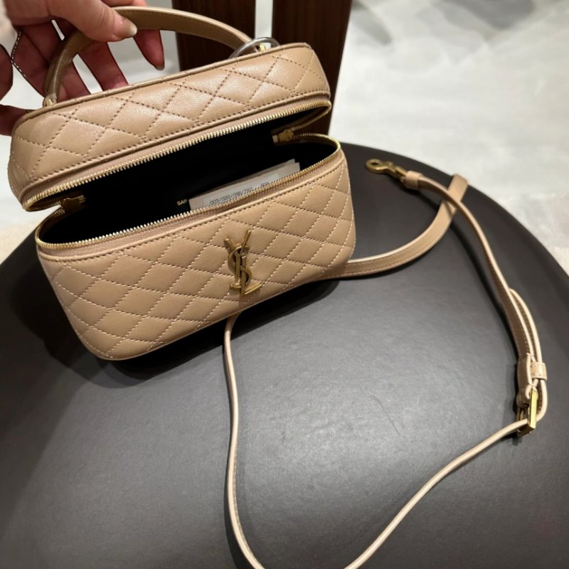 ✨快閃特價✨Saint Lauent 766731 YSL 小羊皮 Gaby Vanity 包 太妃糖奶茶色-5