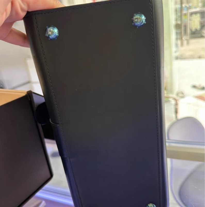 Delvaux Brilliant系列中號手提包，黑色Box小牛皮-4