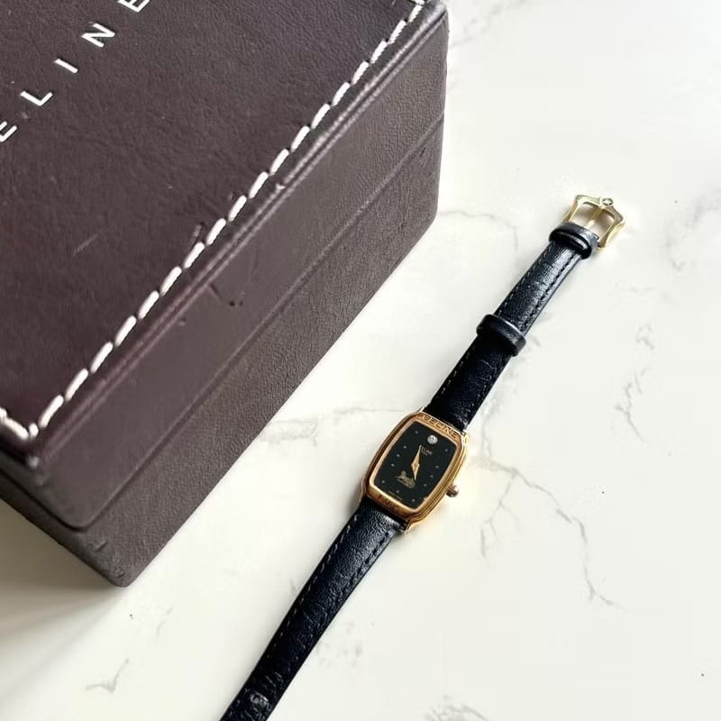 【LA LUNE】絕版古董錶 Celine 黑金色皮革錶帶馬車手錶 石英中古二手錶 腕錶-2