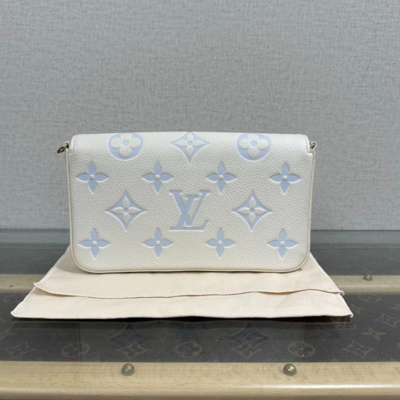 LV 拼色金扣三合一肩背斜背鏈條包芯片款21*12*3 99新 配件塵袋-5