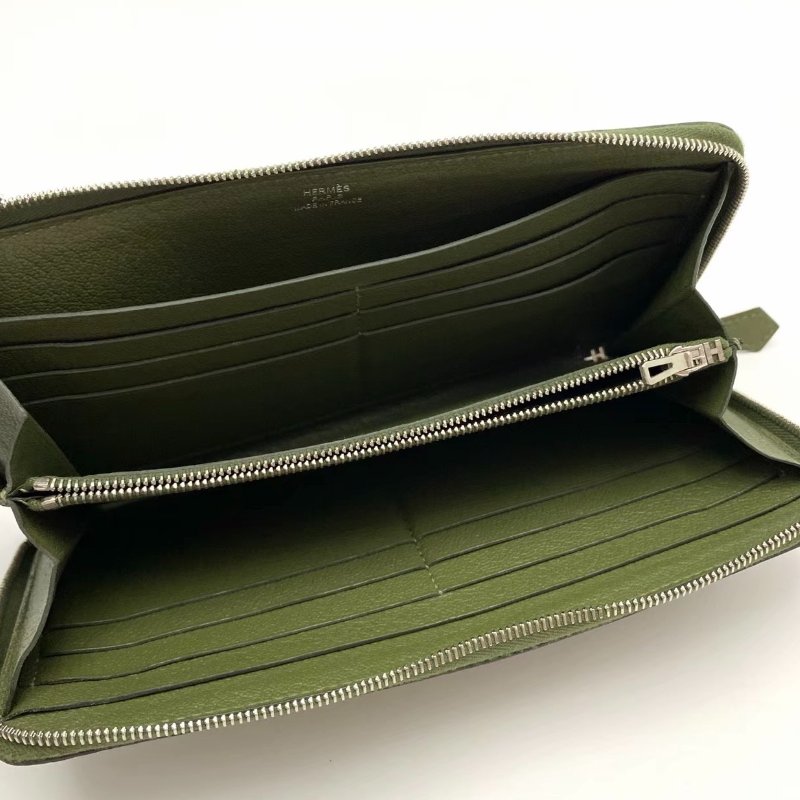 HERMES 橄欖綠銀扣長款錢包卡包11*20 98新-1