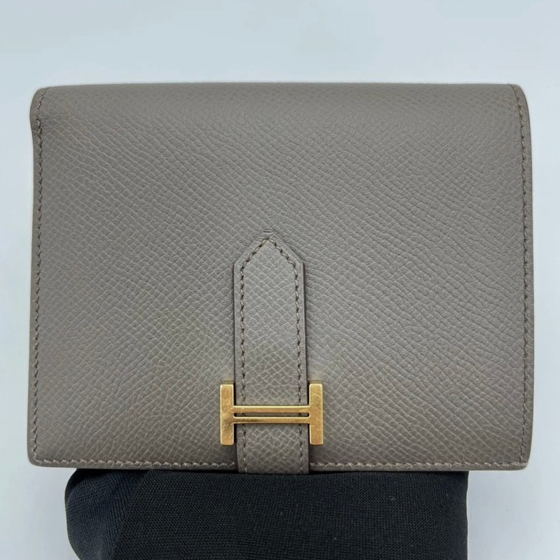 HERMES 灰色金扣短款錢包 12*9.5*2 98新配件塵袋-0