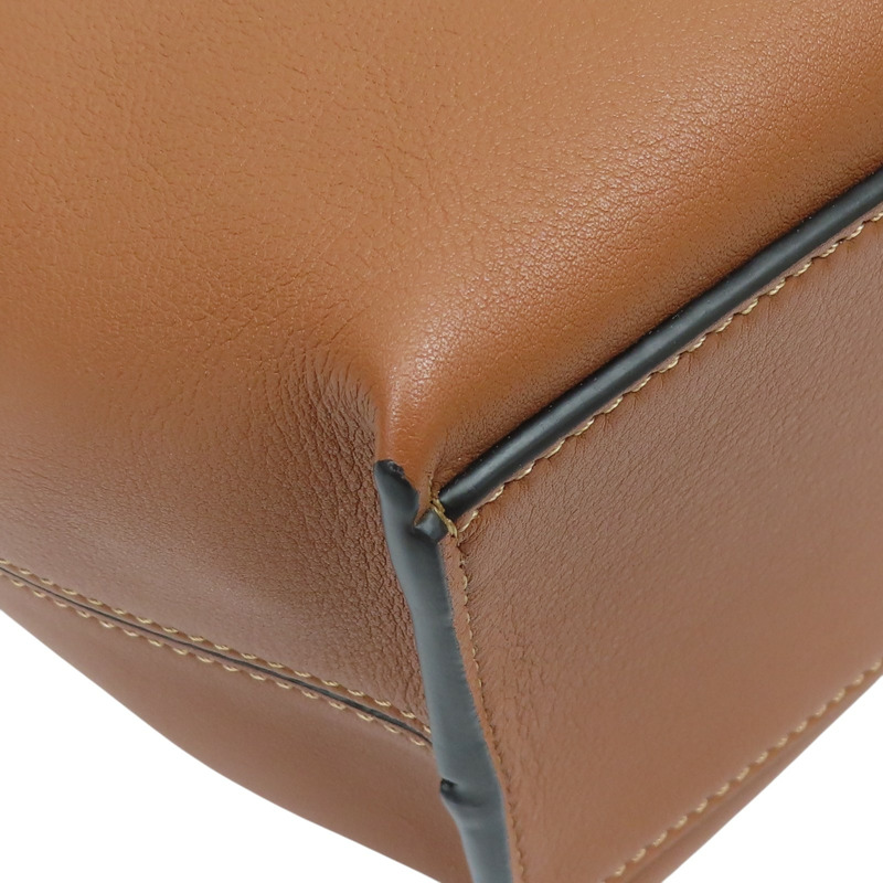 棕色 小牛皮 Cubi 小型 肩背包【LOEWE 羅威】 B906Q63X04-8