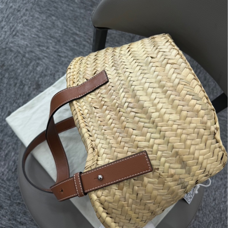 Loewe 小號草編包-8