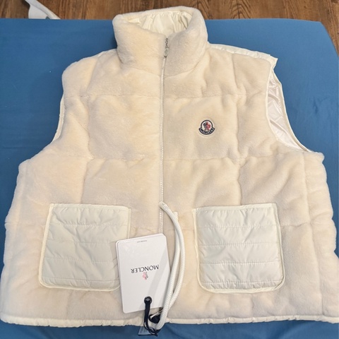 MONCLER 毛毛奶白色羽絨背心