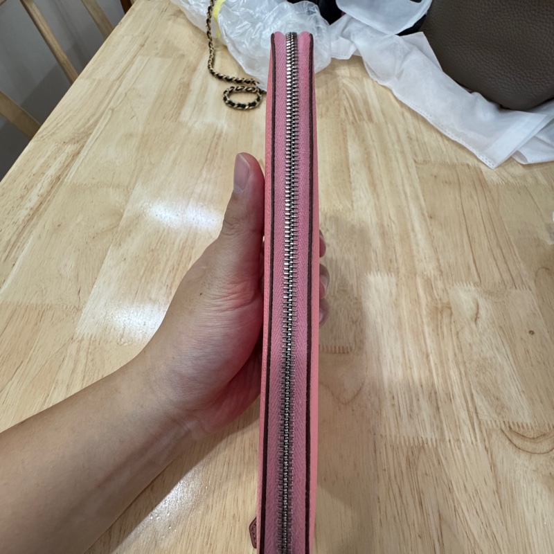 HERMES爱马仕 Silk'In Evercolor小牛皮 钱包 女款 樱花粉-3