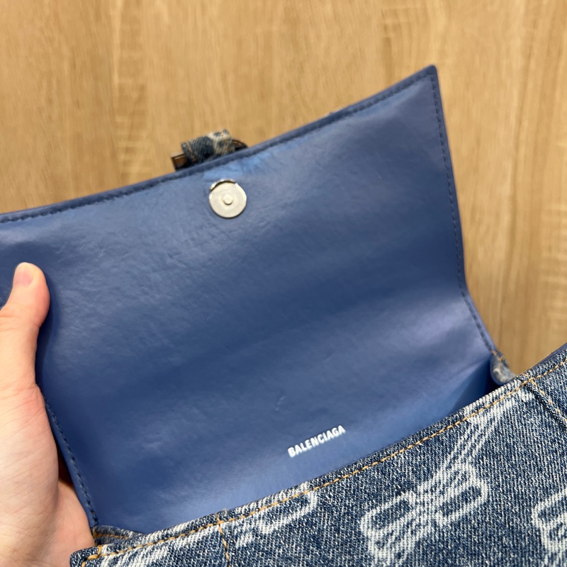 Balenciaga 牛仔藍丹寧霧銀釦Hourglass 小號手提斜背沙漏包-10
