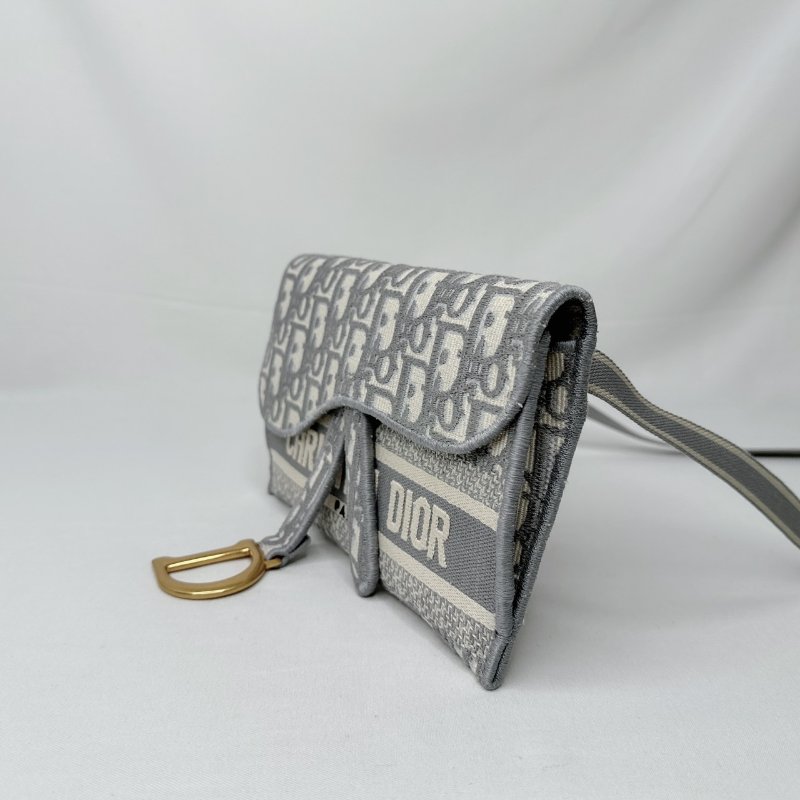 DIOR Saddle淺灰緹花刺繡腰包-2