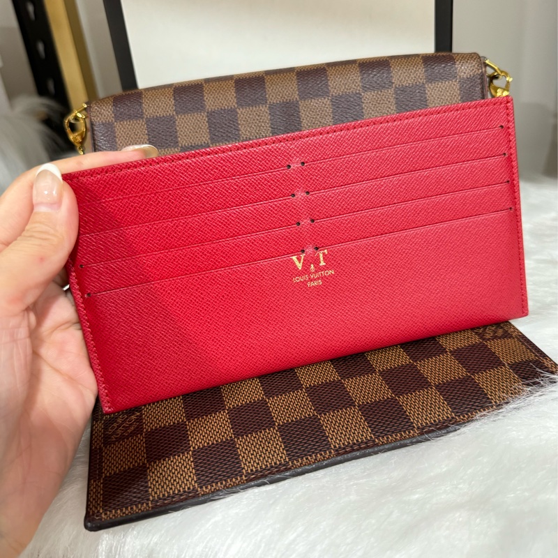 Lv 三合一 斜背鏈包-27