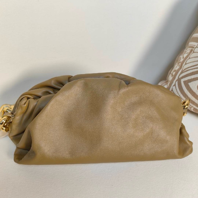 Bottega Veneta 鏈條雲朵包系列-2