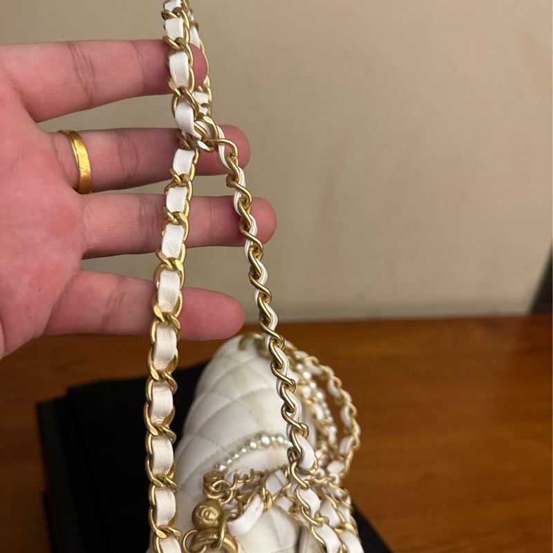 CHANEL 白羊皮菱格珍珠手提鏈包 超級美💕-10