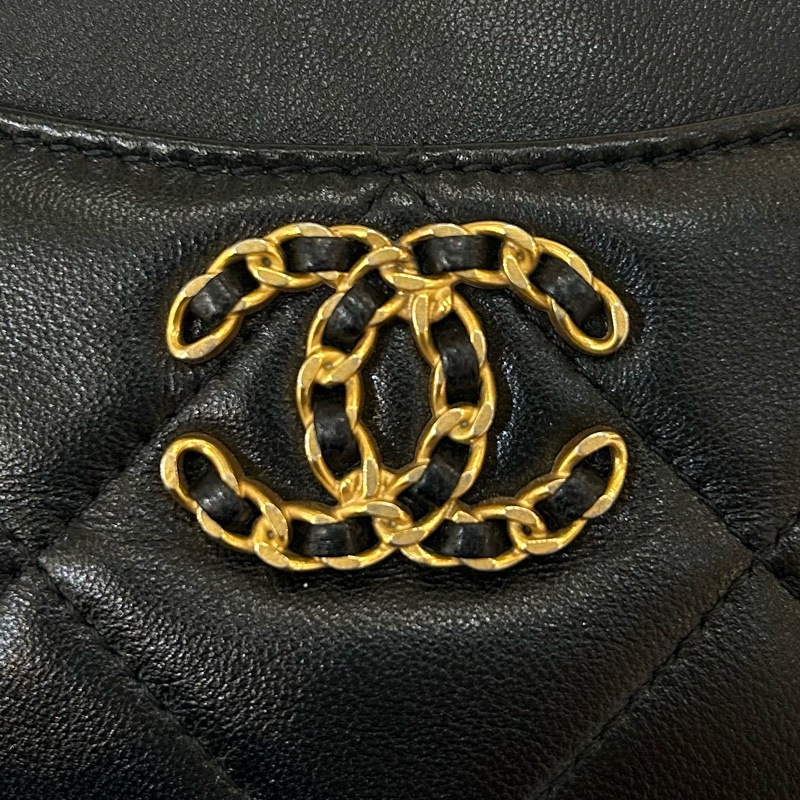 Chanel黑羊皮19系列吐司零錢包-8