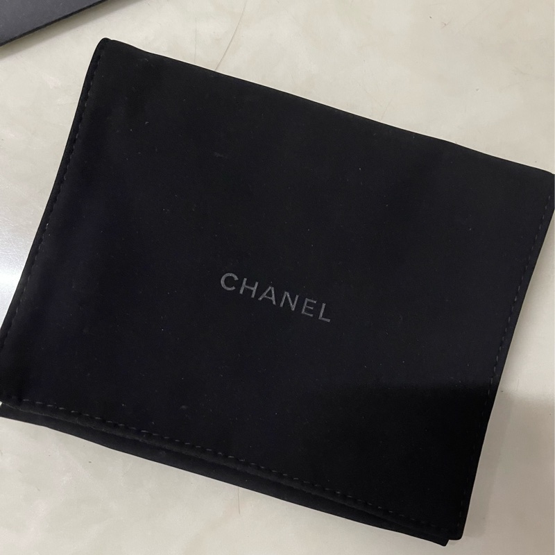 CHANEL銀扣短夾-14