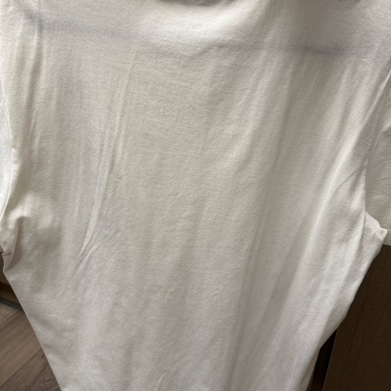 GIVENCHY男款刺繡黑字薄白T-4