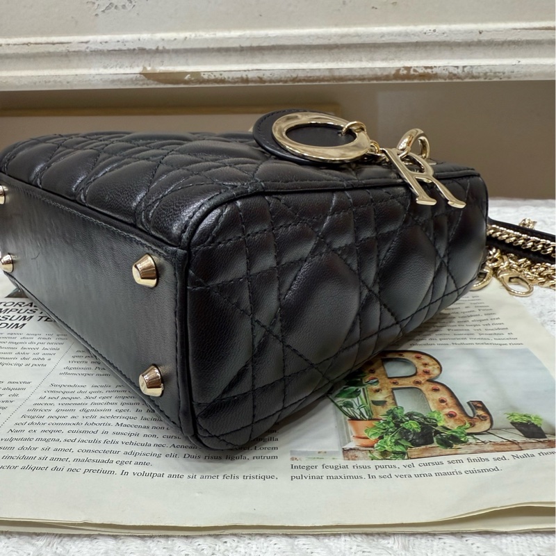 dior 黑色三格戴妃 22年-7