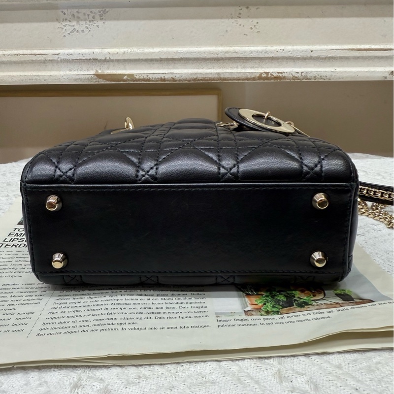 dior 黑色三格戴妃 22年-8