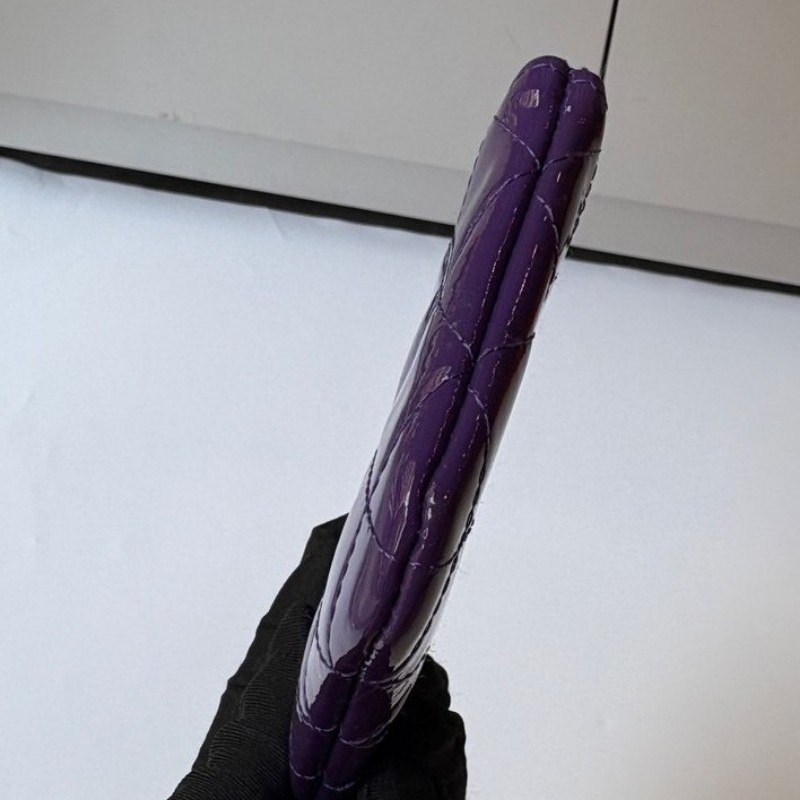 Chanel 紫色漆皮菱格一字拉鍊零錢包-2