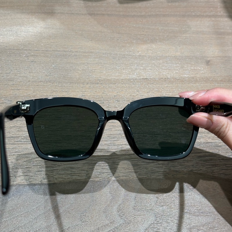 可議價✨MONCLER&GENTLE MONSTER聯名黑色墨鏡🕶️-1