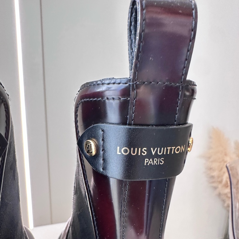 Louis Vuitton 酒紅拚黑壓紋logo短靴❤️🔥37號 LV-6