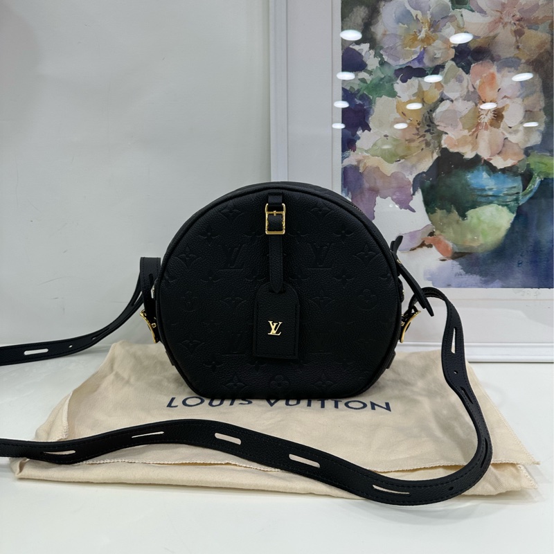Louis Vuitton/路易威登黑色 軟圓餅 全皮印花 原始成色-0