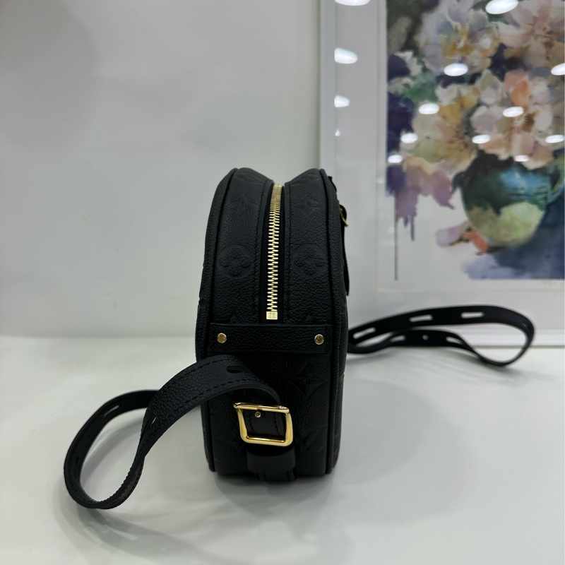 Louis Vuitton/路易威登黑色 軟圓餅 全皮印花 原始成色-3