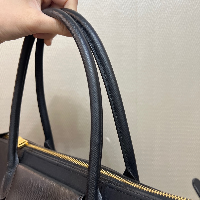 Prada 黑尼龍黑牛皮金釦手提斜背包-2