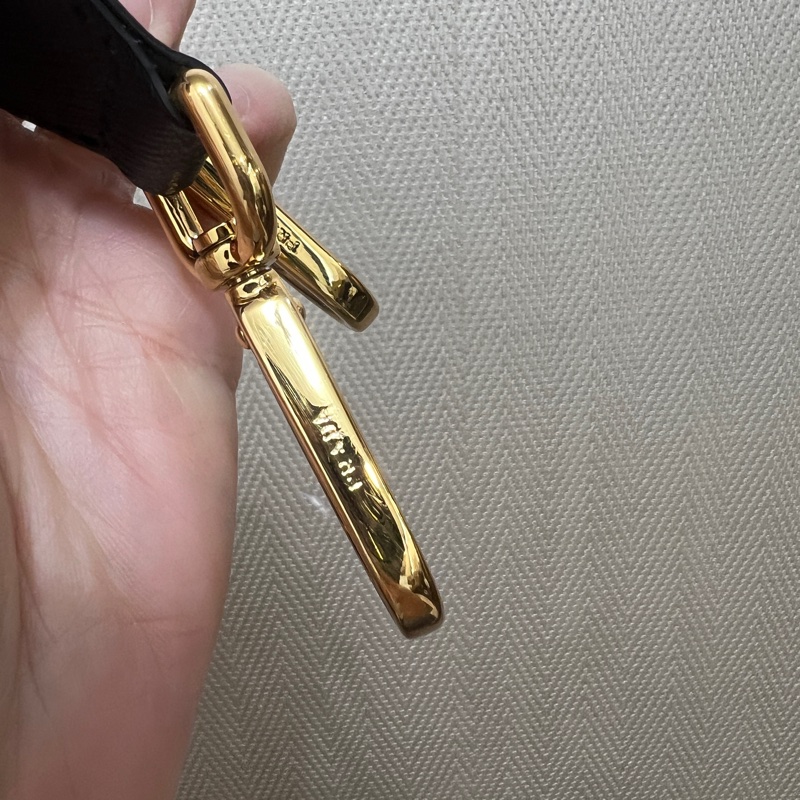 Prada 黑尼龍黑牛皮金釦手提斜背包-15