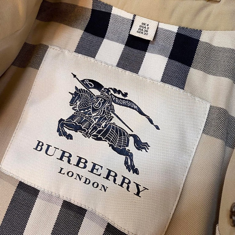 BURBERRY英國黑標蜜色長風衣UK4-11