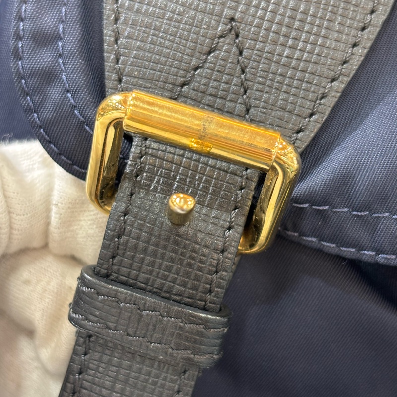 BURBERRY The Rucksack 4016624 深藍 尼龍 中 軍旅背包 雙肩包 肩背包 側背包 後背包-17