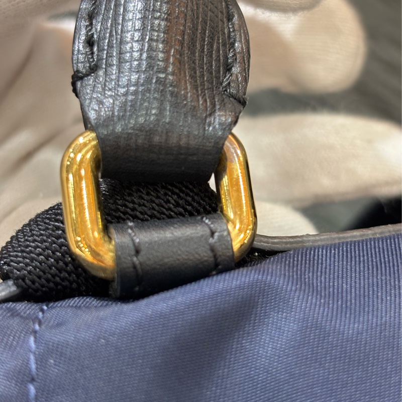BURBERRY The Rucksack 4016624 深藍 尼龍 中 軍旅背包 雙肩包 肩背包 側背包 後背包-39
