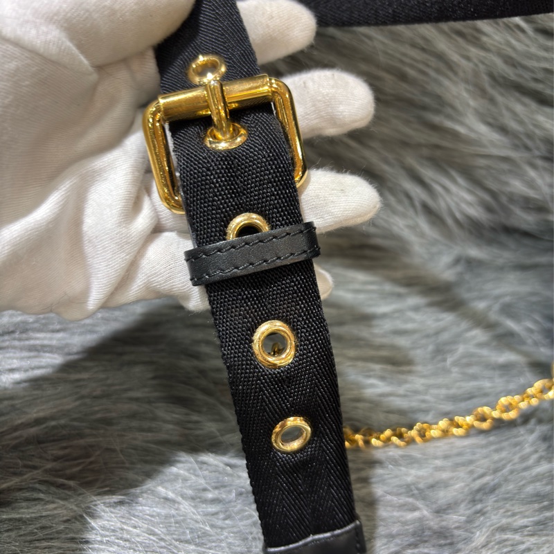 BURBERRY The Rucksack 4016624 深藍 尼龍 中 軍旅背包 雙肩包 肩背包 側背包 後背包-43