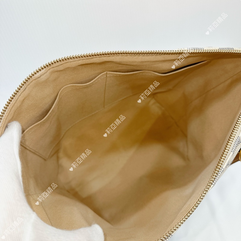 莉亞精品♡ LV 白棋盤格托特包 二手美包-14