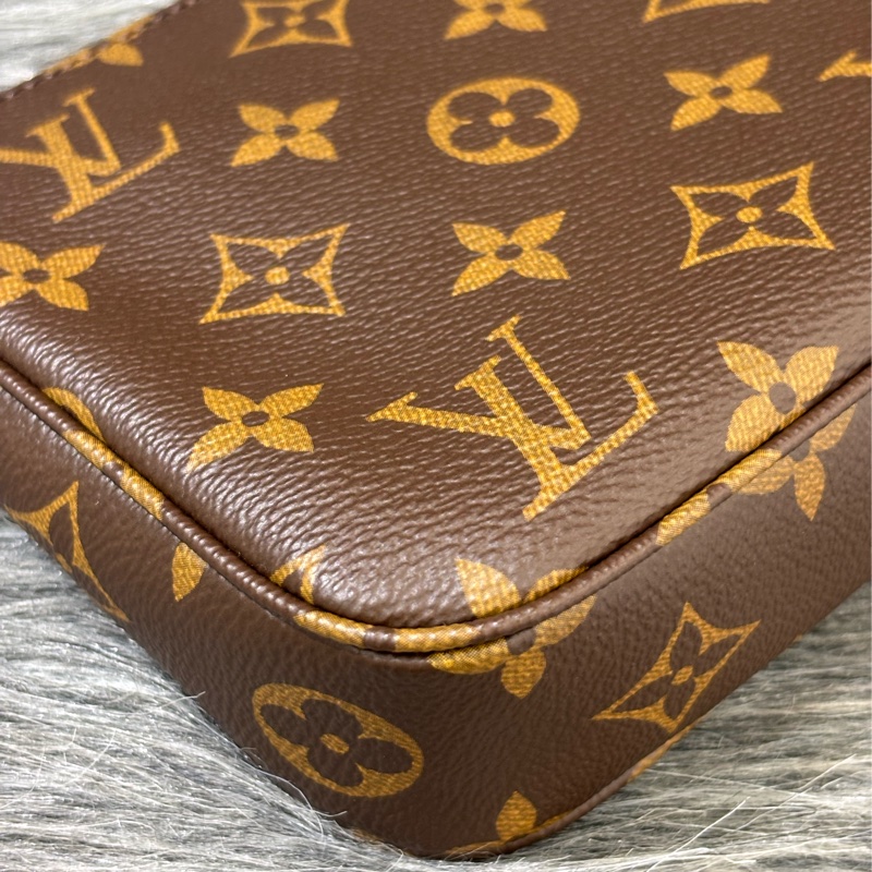 LV M82766 原花 金鍊 雙肩帶 肩背包 麻將包 三合一 鏈包 手拿包 腋下包-16
