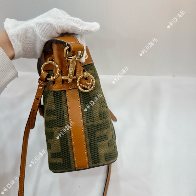 莉亞精品♡ 老花水桶包 咖 軍綠 二手美包-4