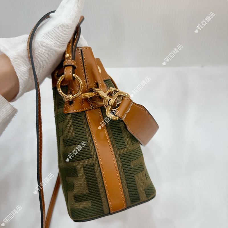 莉亞精品♡ 老花水桶包 咖 軍綠 二手美包-5