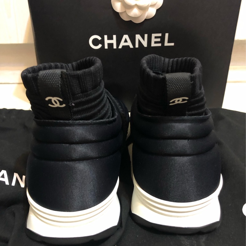 Chanel運動鞋香奈兒運動鞋全新購於台灣專櫃現貨在台灣size38全新香奈兒限量運動鞋-1