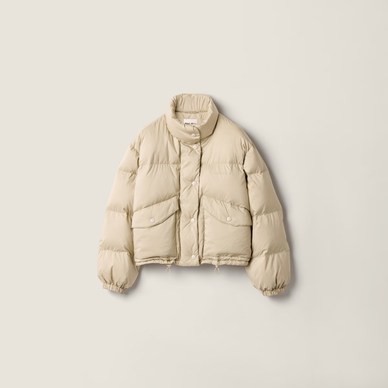 促銷品 MIU MIU 機能性緞面羽絨外套 沙色 #38 40 碼-4