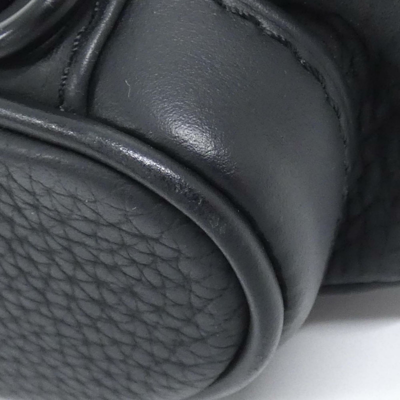 Louis Vuitton Taurillon Monogram Nano Christopher 單肩包 M83164-2