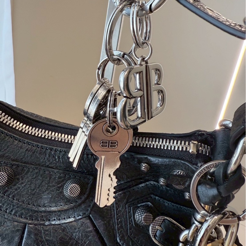 Balenciaga 黑色le cagole❤️🔥收租包!收錢收到手軟-9