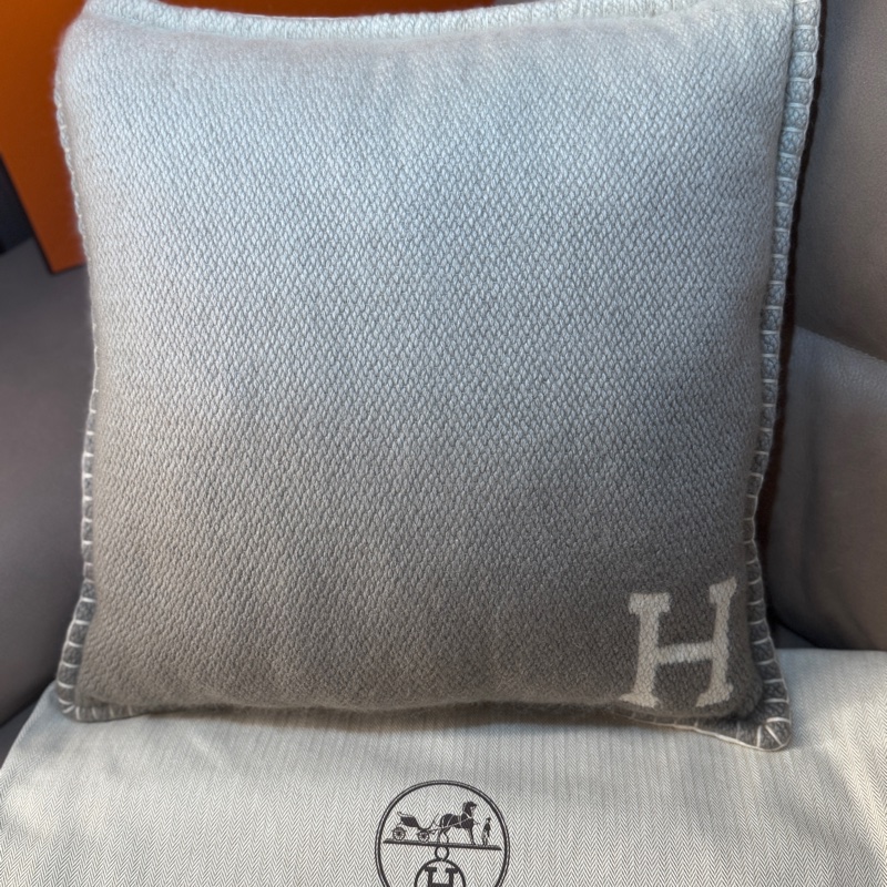 Hermes 愛馬仕Yack'n'Dye 稀有漸變色抱枕-1