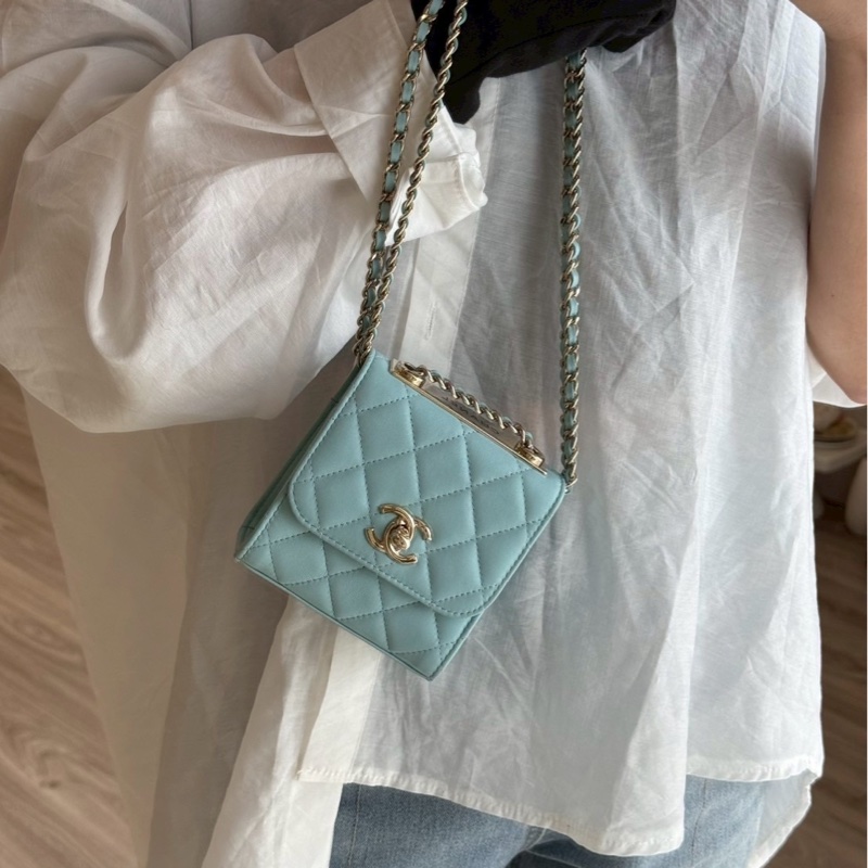 Chanel 水藍色方形包 🩵🩵🩵🩵-14