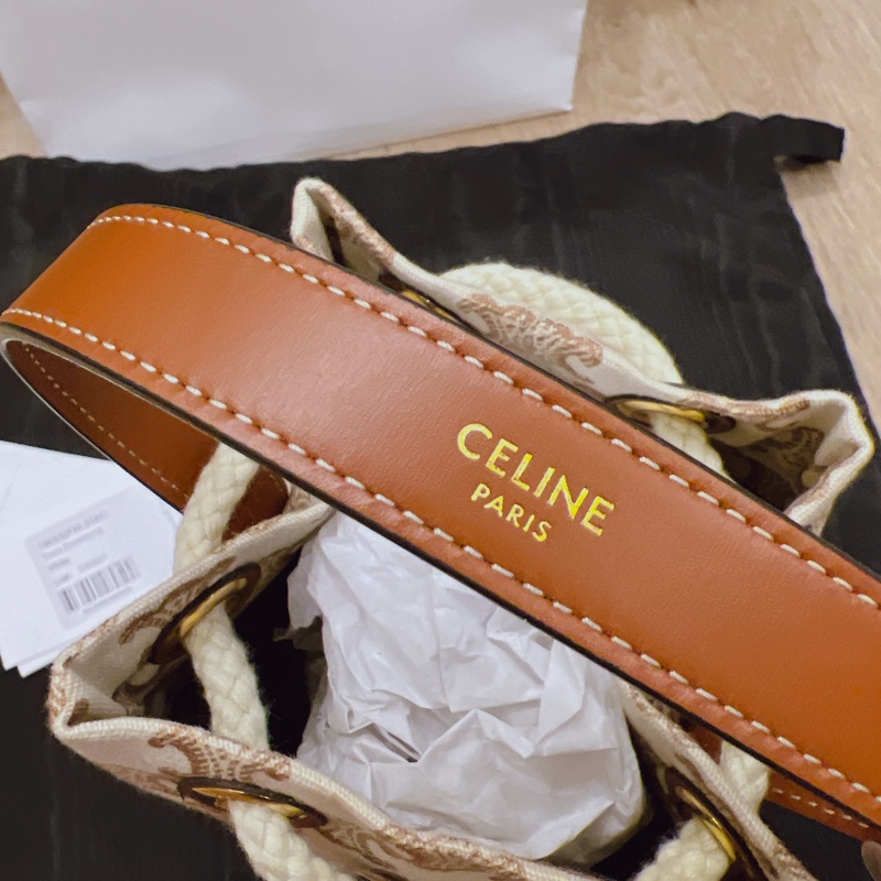 Celine 絕美白色老花水桶包-3