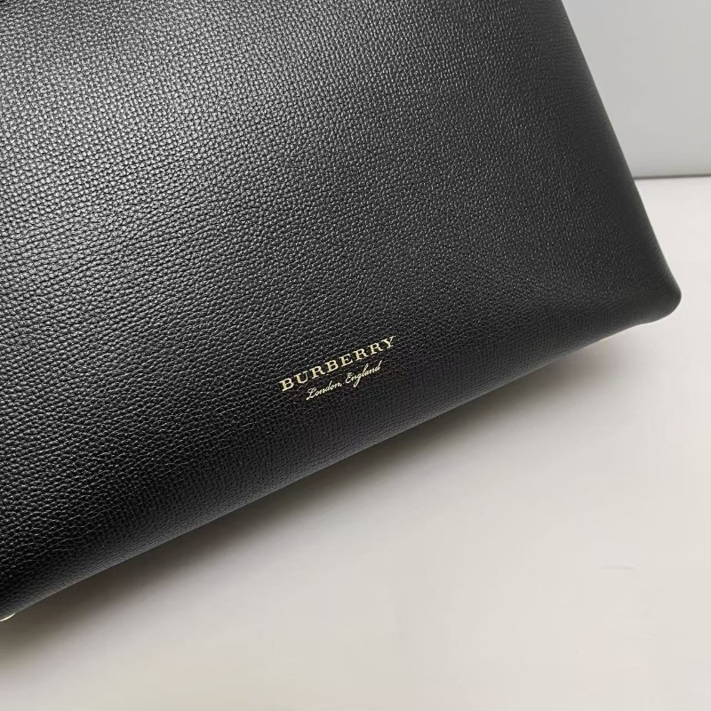 Burberry 黑色牛皮格紋中號班納包 手提包 肩背包-2