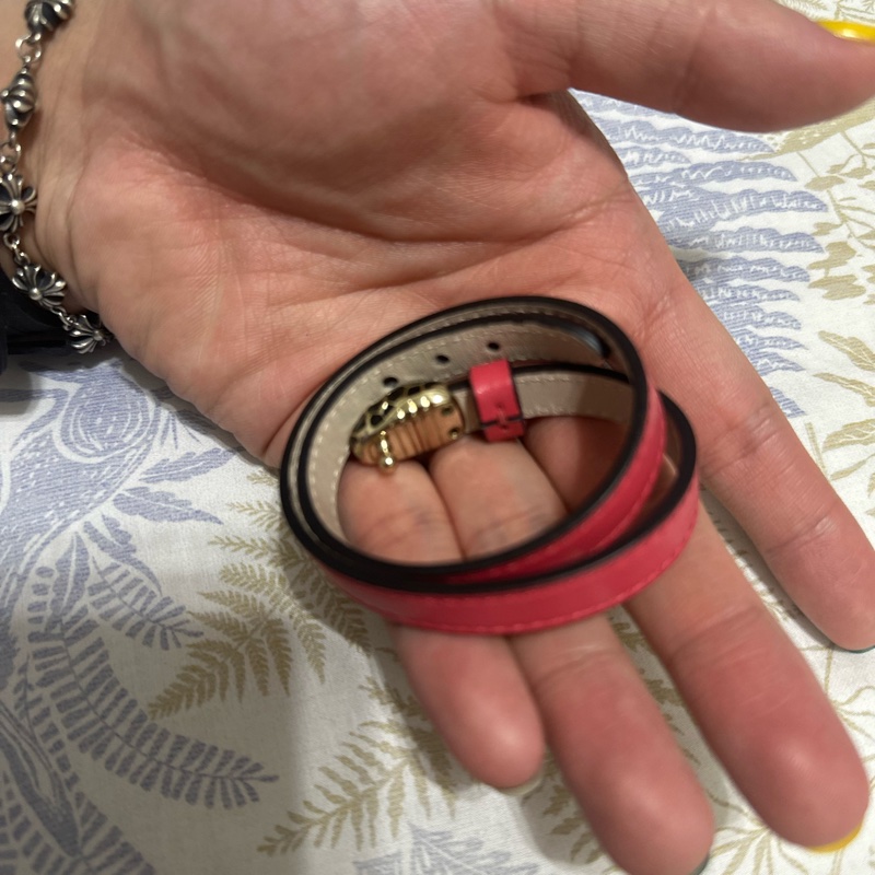 BVLGARI 近新雙環粉色皮革蛇頭手環-2