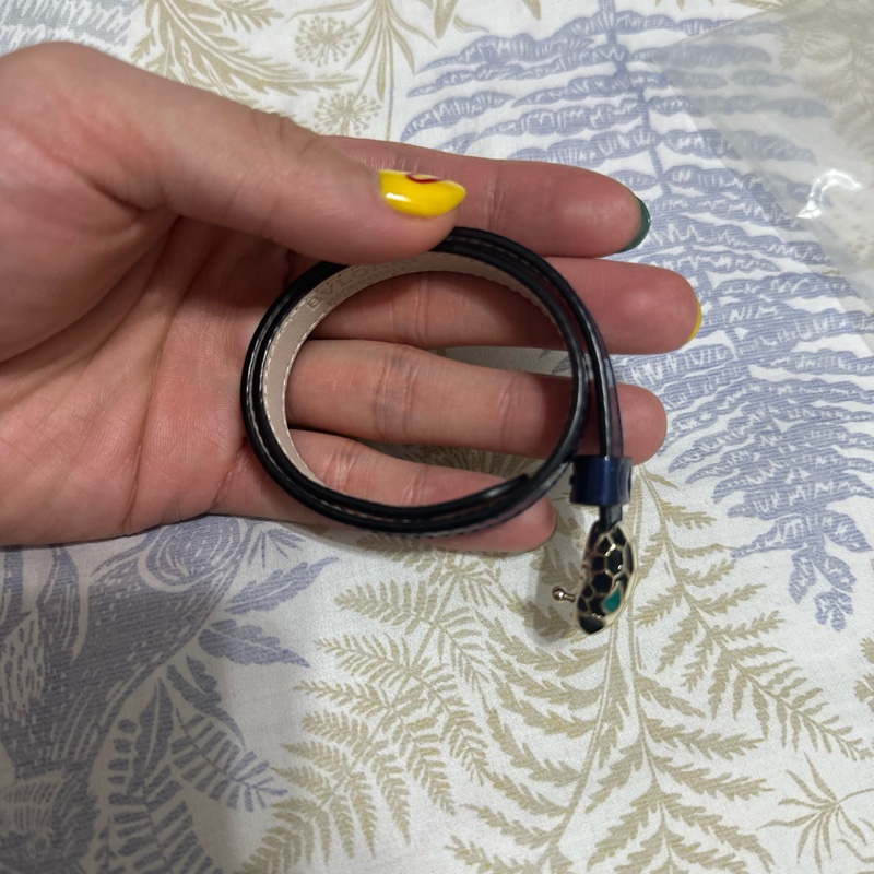 BVLGARI 近新雙環深藍色皮革蛇頭手環-4
