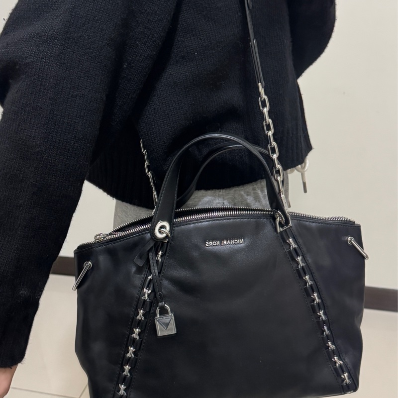 MK Michael kors 黑色牛皮兩用鏈條手提包/肩背包-13
