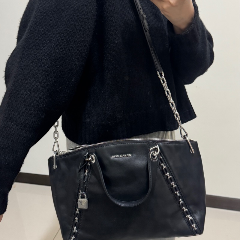 MK Michael kors 黑色牛皮兩用鏈條手提包/肩背包-14
