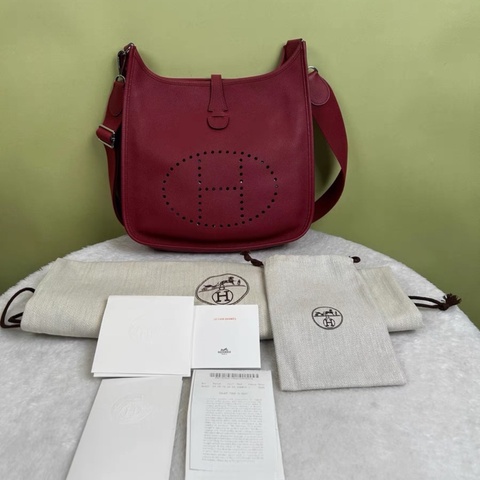 Hermes Evelyn 29紅色銀扣寬肩帶斜挎包 X刻 有塵袋票據